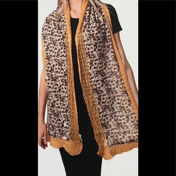 NWT.  Sacred Threads Scarf 07 BL/GR - Picture 3 of 3